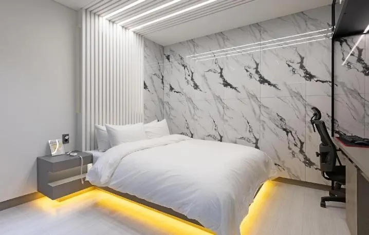 Reina Hotel 釜山広域市