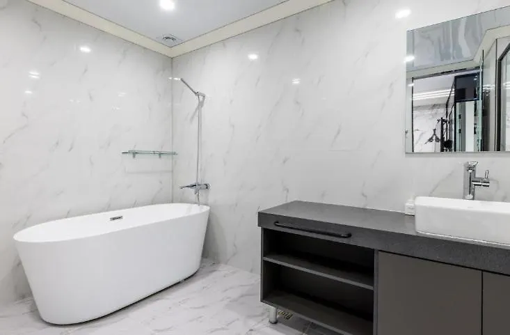 Reina Hotel 釜山広域市 0*,  韓国