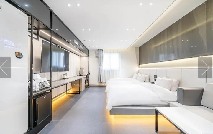 Reina Hotel 釜山広域市