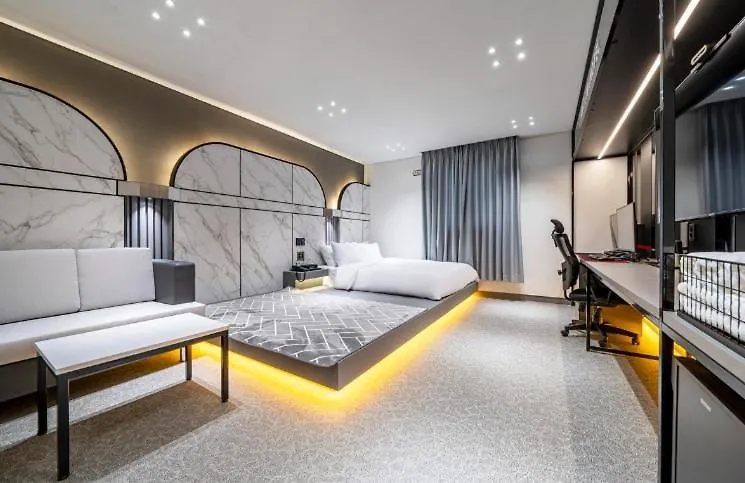 Reina Hotel 釜山広域市