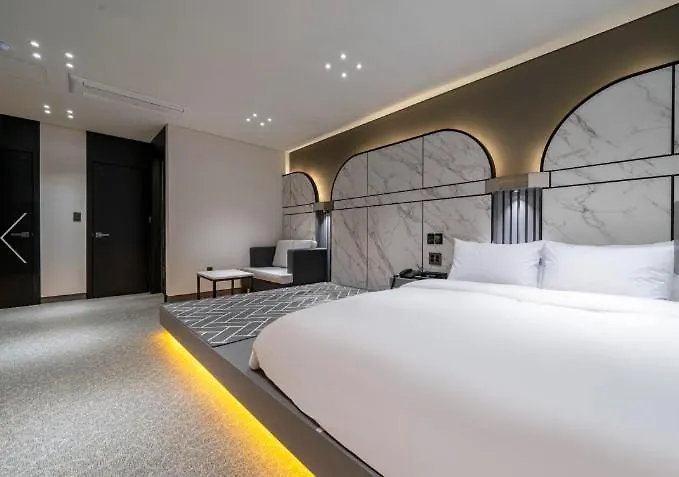 Reina Hotel 釜山広域市 韓国